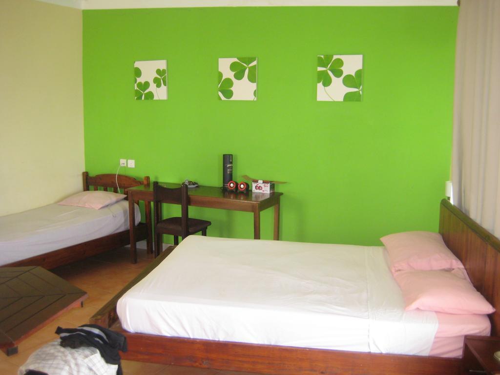 Le Cactus Guest House Mauritius Room photo