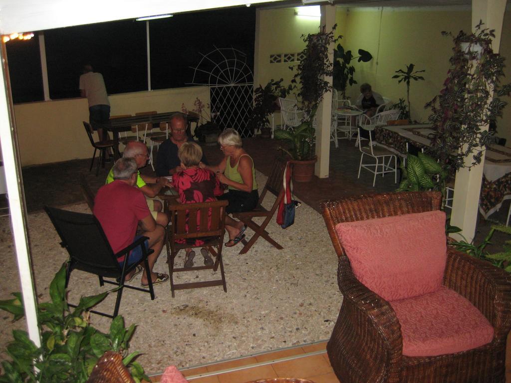 Le Cactus Guest House Mauritius Exterior photo